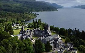 The Classrooms, Loch Ness Abbey - 142M2 Lifestyle & Heritage Apartment - Pool & Spa - The Highland Club - Resort On Lake Shores