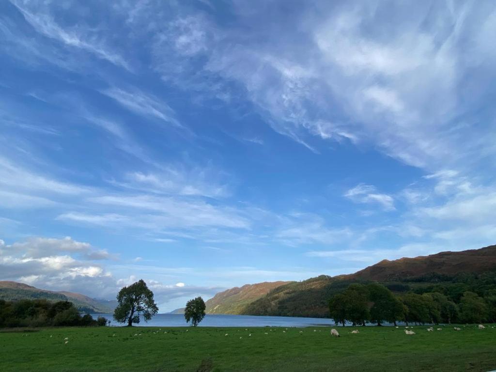 The Classrooms at Loch Ness Abbey: Lakeside Heritage Resort Fort Augustus Exterior photo