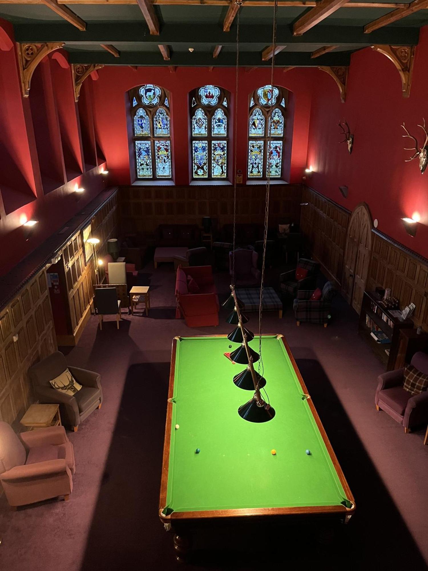 The Classrooms at Loch Ness Abbey: Lakeside Heritage Resort Fort Augustus Exterior photo